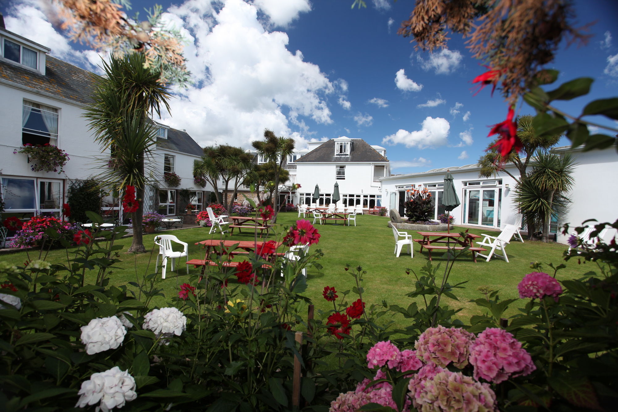 Beausite Hotel Grouville Bagian luar foto